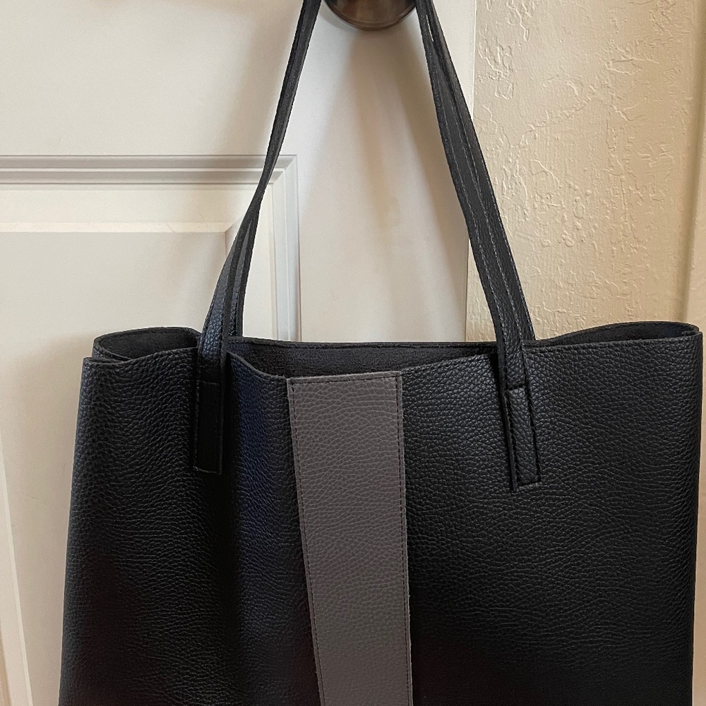 Vince Camuto tote bag